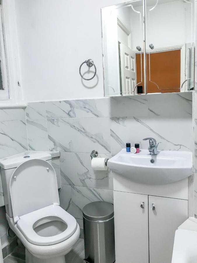 Knightsbridge Apartments Лондон Екстер'єр фото